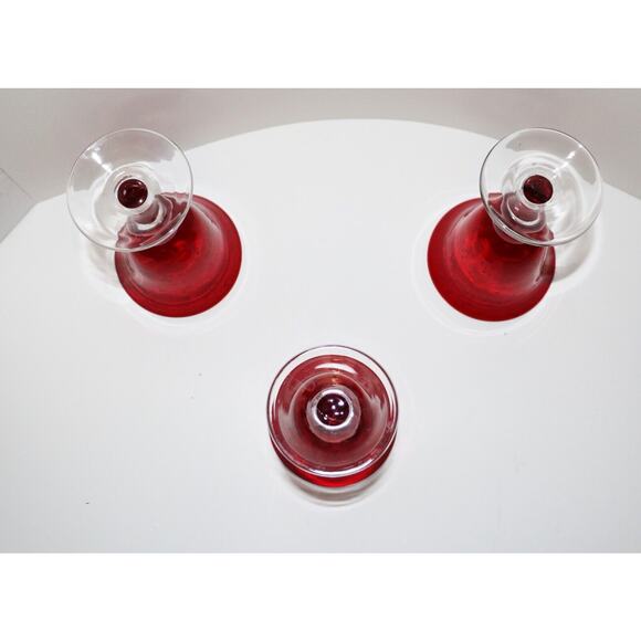 Artland Iris Ruby Red Seeded Bubble Water Goblets with Clear Stem - Picture 3 of 6